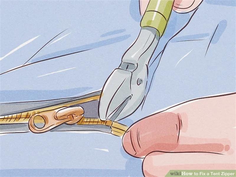 How should we maintain the zipper of the tent (4)